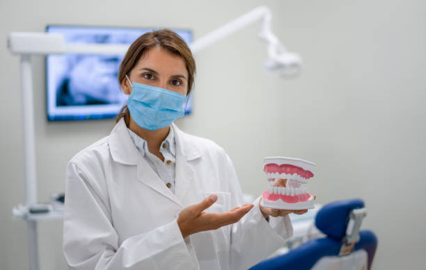 Best Cracked Tooth Emergency Dentist  in Munsons Corners, NY
